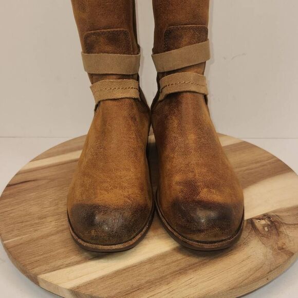 UGG Australia Darcie Distressed Women's Riding Boot Size 9 Brown - Picture 3 of 12